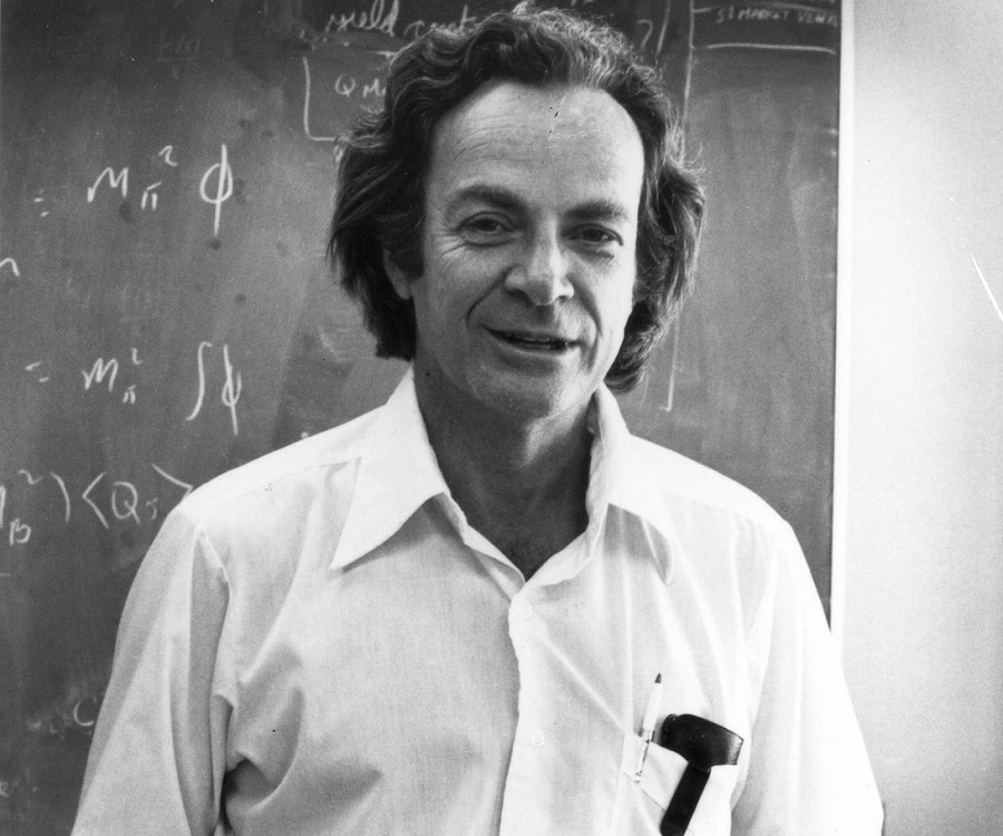 Richard Feynman, físico teórico y pionero de la nanotecnología